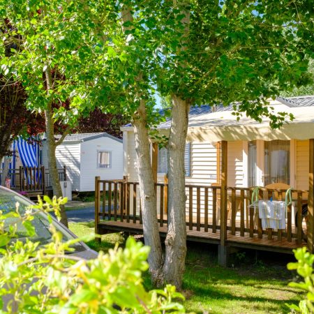 mobil home avec terrasse en vendee